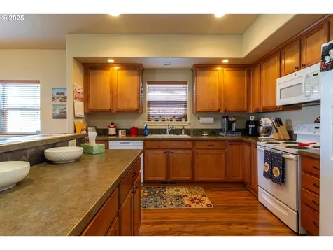 2237 NW Overlook Drive Hermiston OR 97838