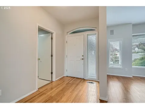 16019 SE 32nd Street Vancouver WA 98683