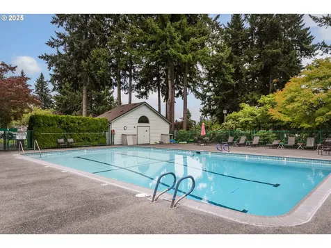 16019 SE 32nd Street Vancouver WA 98683