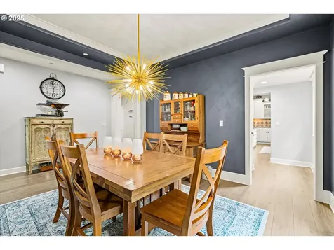 2256 Rogue Way West Linn OR 97068