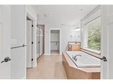2256 Rogue Way West Linn OR 97068