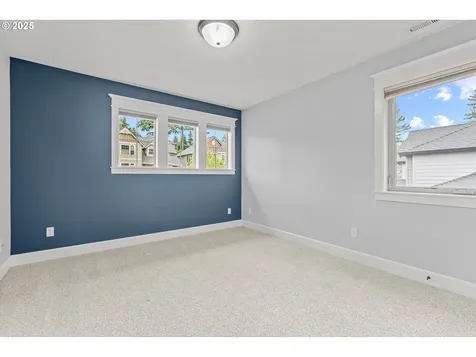 2256 Rogue Way West Linn OR 97068
