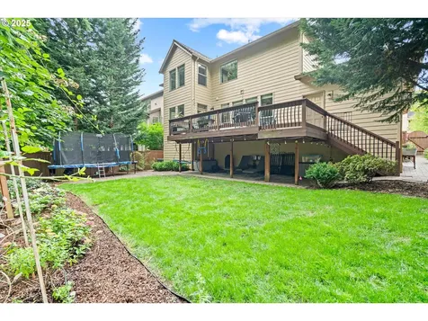 2256 Rogue Way West Linn OR 97068