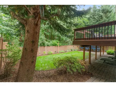 2256 Rogue Way West Linn OR 97068