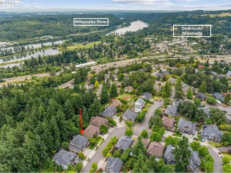2256 Rogue Way West Linn OR 97068
