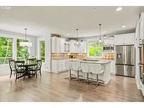 2256 Rogue Way West Linn OR 97068