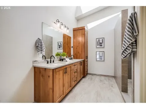 13801 SE 37th Street Vancouver WA 98683