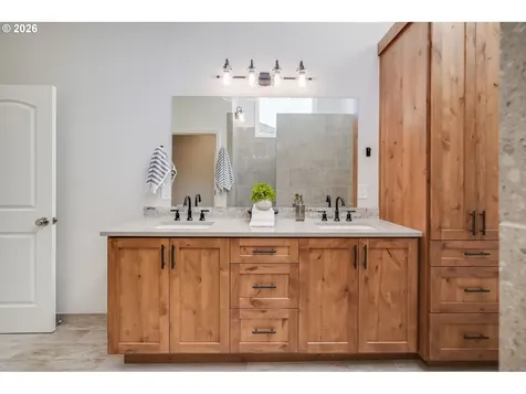 13801 SE 37th Street Vancouver WA 98683