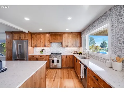 13801 SE 37th Street Vancouver WA 98683