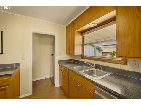525 Elm Avenue Reedsport OR 97467