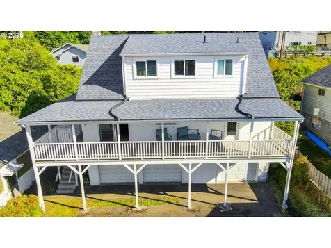 525 Elm Avenue Reedsport OR 97467