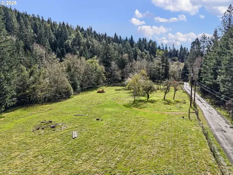 505 Sibold Canyon Road Tenmile OR 97481