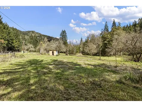 505 Sibold Canyon Road Tenmile OR 97481