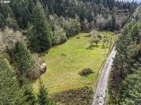 505 Sibold Canyon Road Tenmile OR 97481