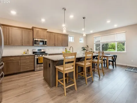2658 NW Eric Drive Mcminnville OR 97128