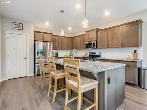 2658 NW Eric Drive Mcminnville OR 97128