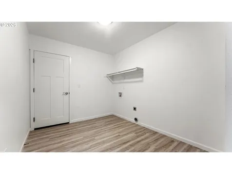 91512 Grinnell Lane Coos Bay OR 97420