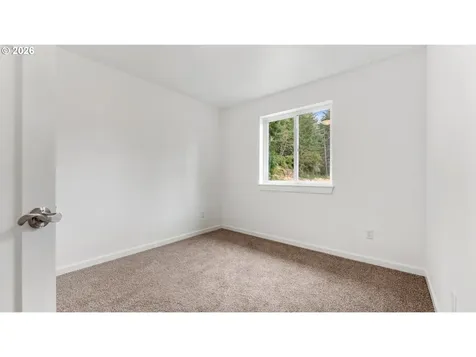 91512 Grinnell Lane Coos Bay OR 97420