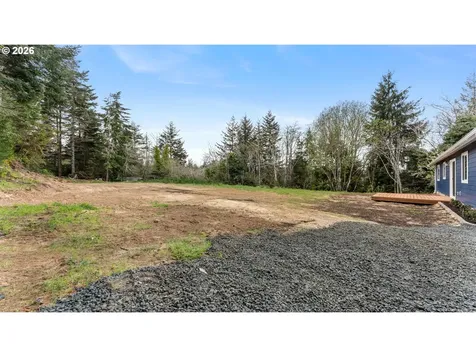 91512 Grinnell Lane Coos Bay OR 97420