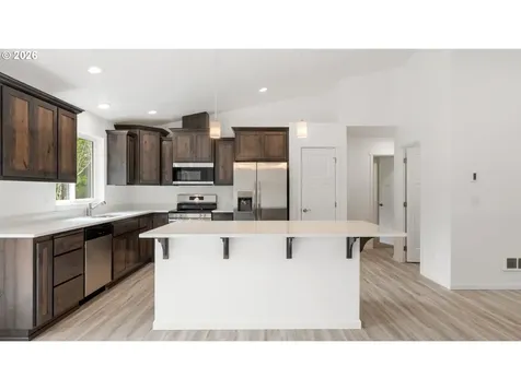 91512 Grinnell Lane Coos Bay OR 97420
