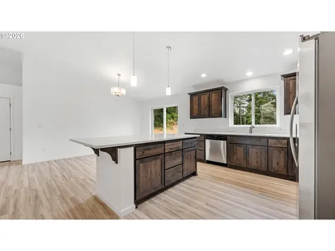 91512 Grinnell Lane Coos Bay OR 97420