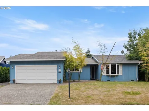 1128 SE Fir Grove Loop Hillsboro OR 97123