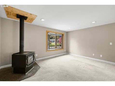 1128 SE Fir Grove Loop Hillsboro OR 97123
