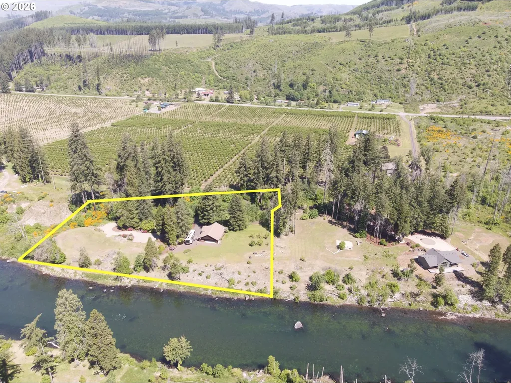 46836 Mckenzie Highway Vida OR 97488