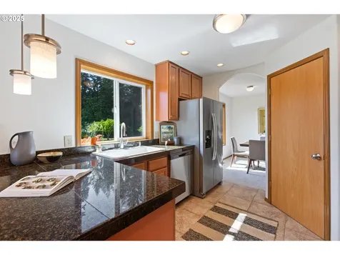 21805 Boones Ferry Road NE Aurora OR 97002