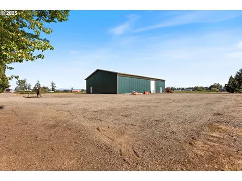 21805 Boones Ferry Road NE Aurora OR 97002