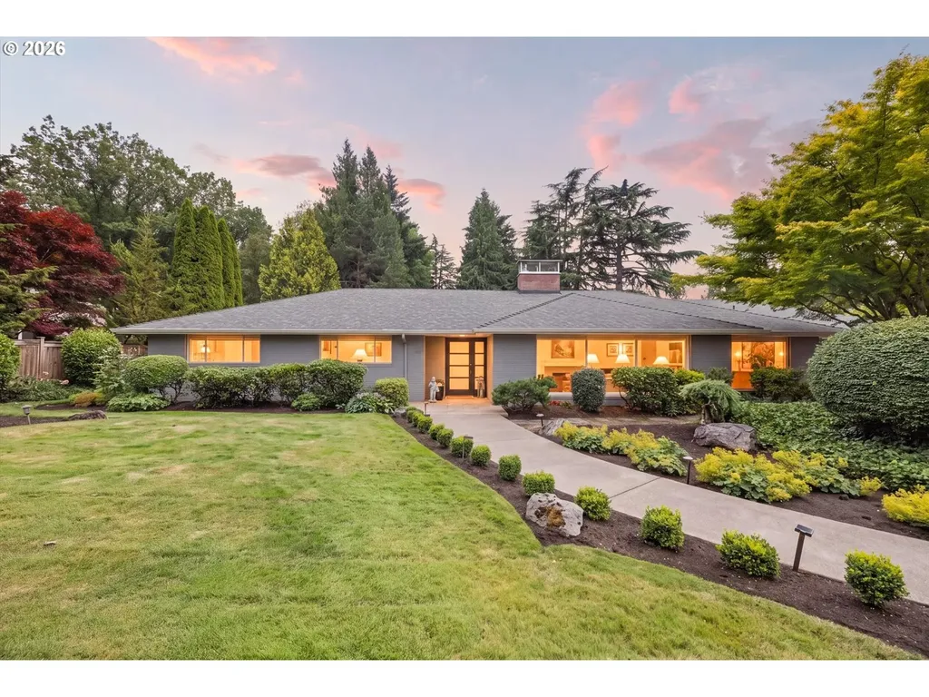 10640 SW Hawthorne Lane Portland OR 97225