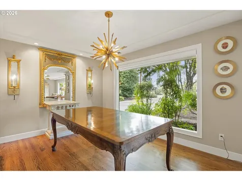 10640 SW Hawthorne Lane Portland OR 97225