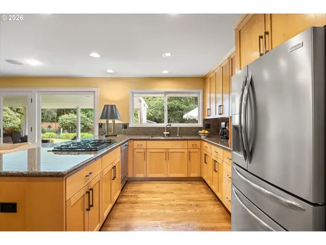 10640 SW Hawthorne Lane Portland OR 97225