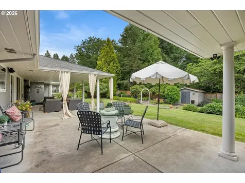 10640 SW Hawthorne Lane Portland OR 97225