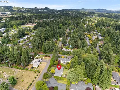 10640 SW Hawthorne Lane Portland OR 97225