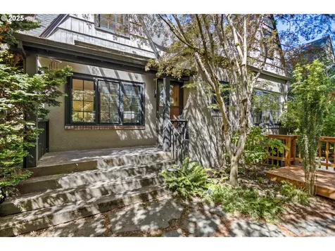 2943 NE 14th Avenue Portland OR 97212