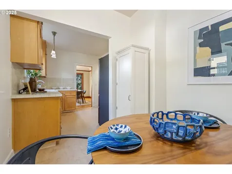 2943 NE 14th Avenue Portland OR 97212