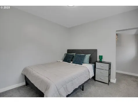 6412 SE 83rd Avenue Portland OR 97266