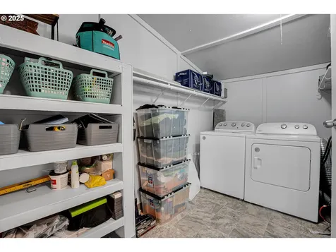 6412 SE 83rd Avenue Portland OR 97266