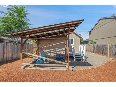 6412 SE 83rd Avenue Portland OR 97266