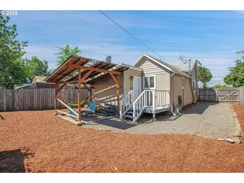 6412 SE 83rd Avenue Portland OR 97266