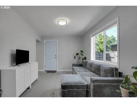 6412 SE 83rd Avenue Portland OR 97266