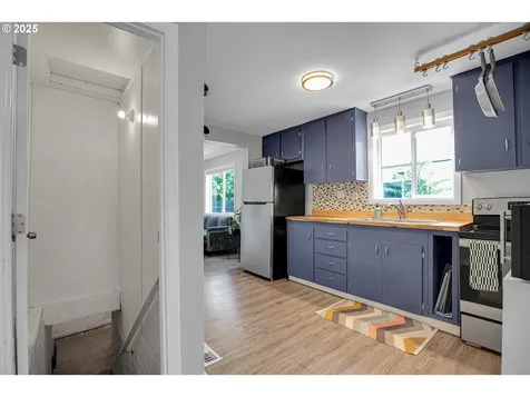 6412 SE 83rd Avenue Portland OR 97266