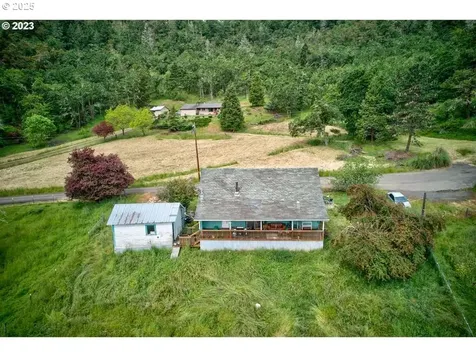 1745 Rifle Range Road Roseburg OR 97470