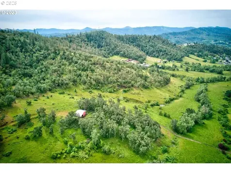 1745 Rifle Range Road Roseburg OR 97470