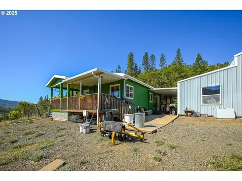 1745 Rifle Range Road Roseburg OR 97470