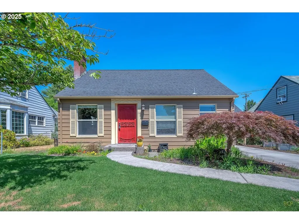 116 E 35th Street Vancouver WA 98663