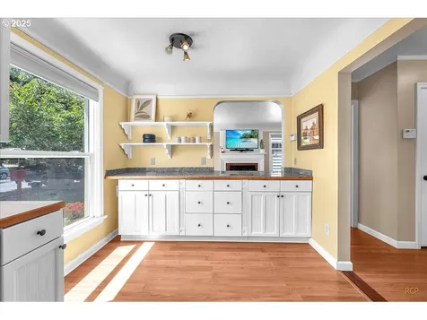 116 E 35th Street Vancouver WA 98663