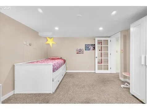 116 E 35th Street Vancouver WA 98663