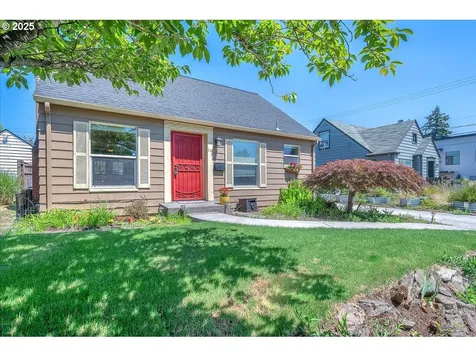 116 E 35th Street Vancouver WA 98663